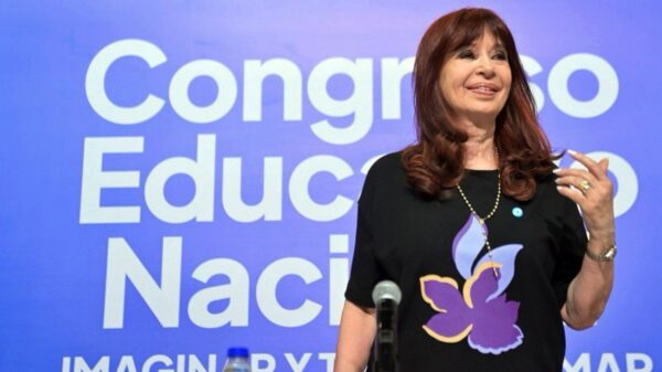 20250322-cristina-kirchner-en-la-facultad-de-ciencias-sociales-de-la-uba-1989997