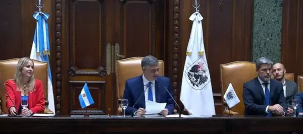 Clara-Muzzio-Jorge-Macri-asamblea-2025