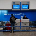 AEROLÍNEAS TILDÓ DE «PARO POLÍTICO» LA HUELGA DE PILOTOS DISPUESTA PARA ESTE MARTES 10 DE JUNIO