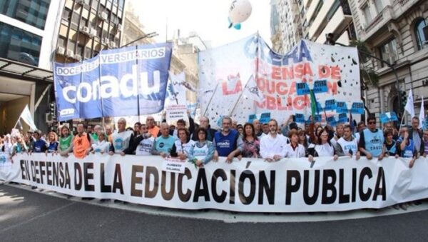marcha-universitaria-e1748005635972