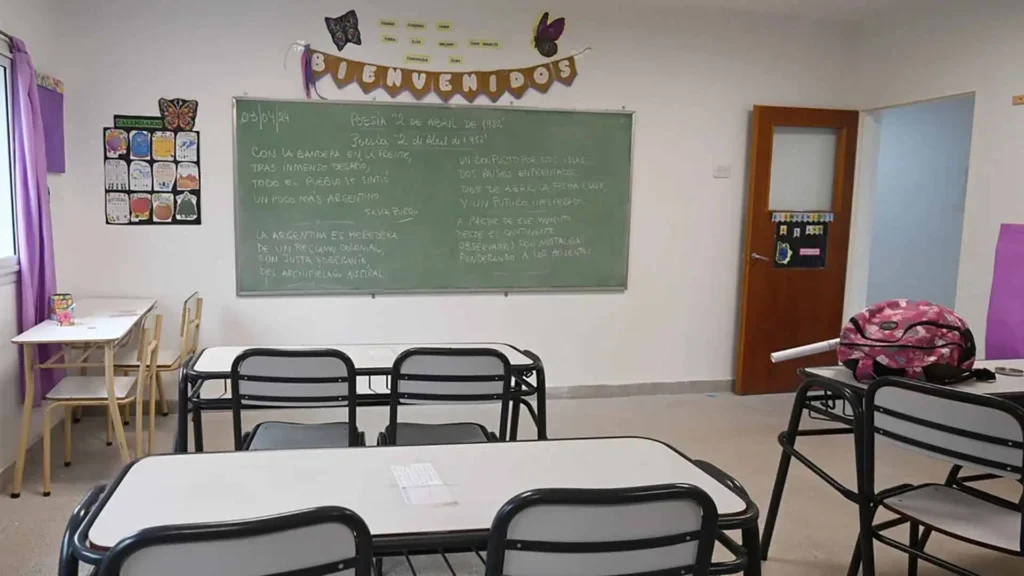 Paro_docentes-Aulas_vacias-escuela