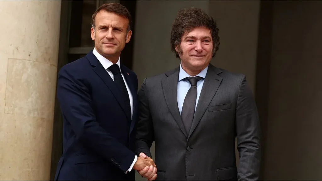 milei-macron-parisjpg