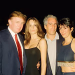 trump-junto-a-su-entonces-novia-melania-knauss-y-BJBYYQCOWFGABNJKHDGT7GJHAA