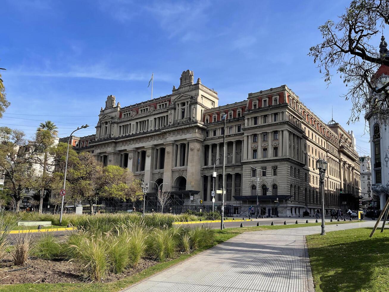31-of-july-2023-buenos-aires-argentina-palace-of-justice-of-the-nation-free-photo