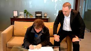 descarga - 2025-12-11T091310.371