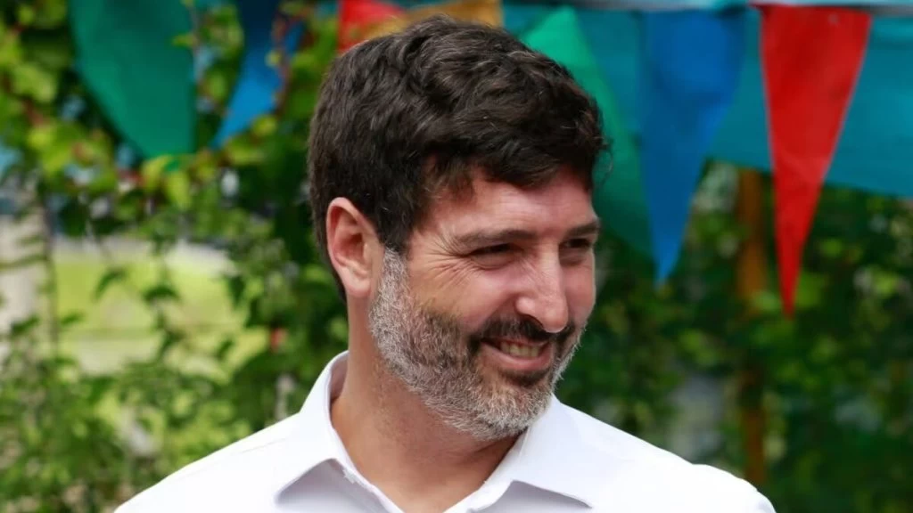 0ec1a0329cadb7920cb53cd787f783d4_M