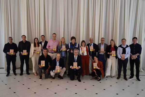 MVMRIWTB25DS7O3WREUMZXCXAE