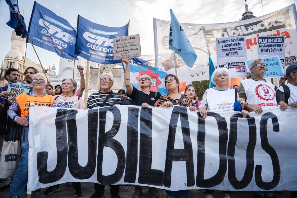 REVELARON UN POLÉMICO ARTÍCULO DE LA REFORMA LABORAL:»LOS JUBILADOS TIENEN QUE PAGAR LAS INDEMNIZACIONES»