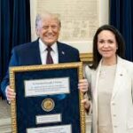 EE.UU.: MACHADO EN LA CASA BLANCA «EL BRILLO DE LA MEDALLA Y LA SOMBRA DE LA CAUTELA»