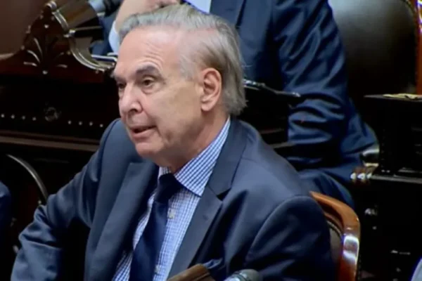 Pichetto-sesion-FMI-1