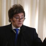 LOS NUEVOS PERITAJES QUE EXPONEN A JAVIER MILEI POR LA ESTAFA CRIPTO: APARECEN LLAMADAS CON SANTIAGO CAPUTO EN PLENA CRISIS DE $LIBRA