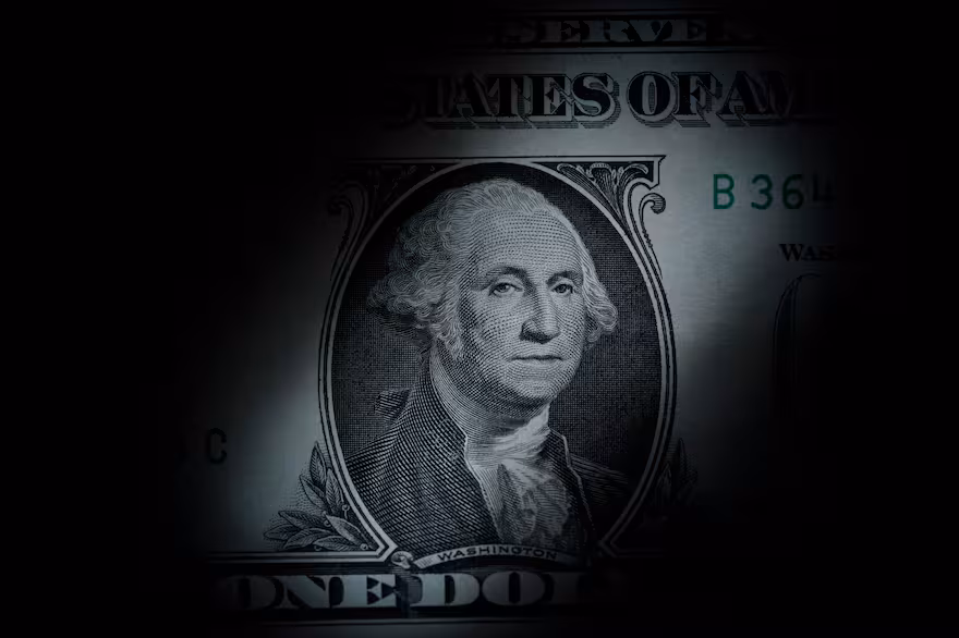 el-dolar-arranco-marzo-al-alza-en-pleno-conflicto-WWIZREJXRRD6NA43HVSGJJOMUA