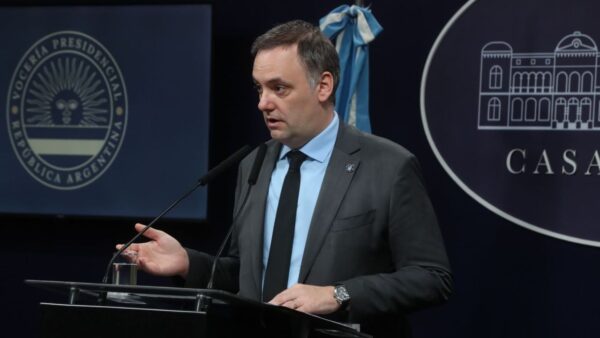 el-vocero-presidencial-manuel-adorni-2101570