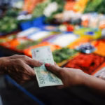 ECONOMÍA: LA INFLACIÓN VOLVIÓ A ACELERARSE EN MARZO: ALCANZÒ EL 3,4% IMPULSAD POR EL INICIO DE CLASES Y LAS TARIFAS