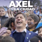 EXTRATEGIA GEOPOLÍTICA: EL GOBERNADOR KICILLOF DESEMBARCA EN CABA PARA ESTRUCTURAR SU CAMPAÑA NACIONAL DESDE EL «KILOMETRO CERO»