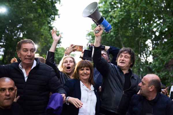 AD25GKFQXFA4DCN77JXDSWPKNM