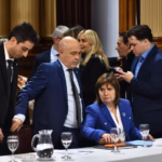 SENADO: EL OFICIALISMO CONFÍA EN BLOQUEAR LA INTERPELACIÓN A ADORNI IMPULSADA POR EL PRO