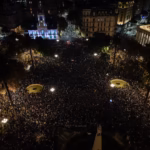 ADIOS AL MITO: EL PAÌS DESPIDE AL INDIO SOLARI CON HISTÓRICAS MOVILIZACIONES Y PREPARATIVOS PARA UN VELATORO MULTITUDINARIO EN AVELLANEDA