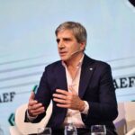 ECONOMÍA : EL MERCADO ESTARÌA ADVIRTIENDO POR EL FIN DEL «VIENTO DE COLA» ECONÓMICO A PESAR DEL OPTIMISMO OFICIAL