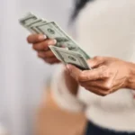 EL DÓLAR RETOMÓ LA SENDA ALCISTA, MIENTRAS EL BCRA CONTINÚA CON SUS COMPRAS Y EL MERCADO VIGILA EL ESCENARIO INTERNACIONAL
