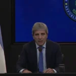 «INOCENCIA FISCAL II»: EL GOBIERNO ENVÍA MODIFICACIONES AL CONGRESO EN BUSCA DE LOS USD 170.000 MILLONES INFORMALES
