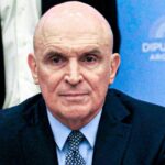 JOSÉ LUIS ESPERT PRESENTÓ UN DESCARGO EN LA CAUSA QUE LOS INVESTIGAN POR PRESUNTO LAVADO DE DINERO