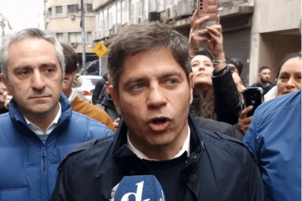 AXel-Kicillof-22