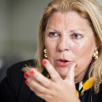 ELISA CARRIÓ OPINÓ SOBRE LA REUNIÓN ENTRE LA LIBERTAD AVANZA Y EL PRO:»MAURICIO MACRI QUIERE SER MUY RICO DE NUEVO»