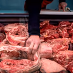 GOLPE AL BOLSILLO Y CAMBIO DE PARADIGMA: LA CARNE VACUNA SUBIÓ 51,2% INTERANUAL EN AGOSTO, EL CONSUMO INTERNO CAYÓ 9,5% Y CRECEN LAS EXPORTACIONES