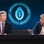 CAÍDA DEL CRÉDITO Y RECESIÓN EN LOS HOGARES: LA SOLUCIÓN ESTRUCTURAL DE LOS TRES GANADORES FRENTE AL ESTANCAMIENTO FINANCIERO