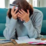 EL ENDEUDAMIENTO FAMILIAR NO DA TREGUA: SE GÚN EL BANCO CENTRAL, LA MORA CREDITICIA VOLVIÓ A SUBIR Y TOCÓ NUEVOS MÁXIMOS