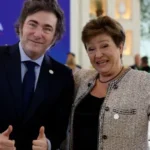 LA AUSTERIDAD AL LÍMITE: LA CAÍDA EN LA RECAUDACIÓN Y EL FRENO DE LA ACTIVIDAD PONEN EN RIESGO LA META FISCAL CON EL FMI