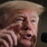 DONALD TRUMP TRAS LA LLEGADA DE FLAVIO BOLSONARO A EE.UU Y ADVIRTE: «NO VOY A INVOLUCRARME»DONALD TRUMP TRAS LA LLEGADA DE FLAVIO BOLSONARO A EE.UU Y ADVIRTE: «NO VOY A INVOLUCRARME»